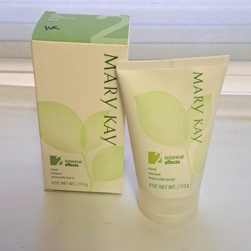 Mary Kay Botanicals mask for normal skin